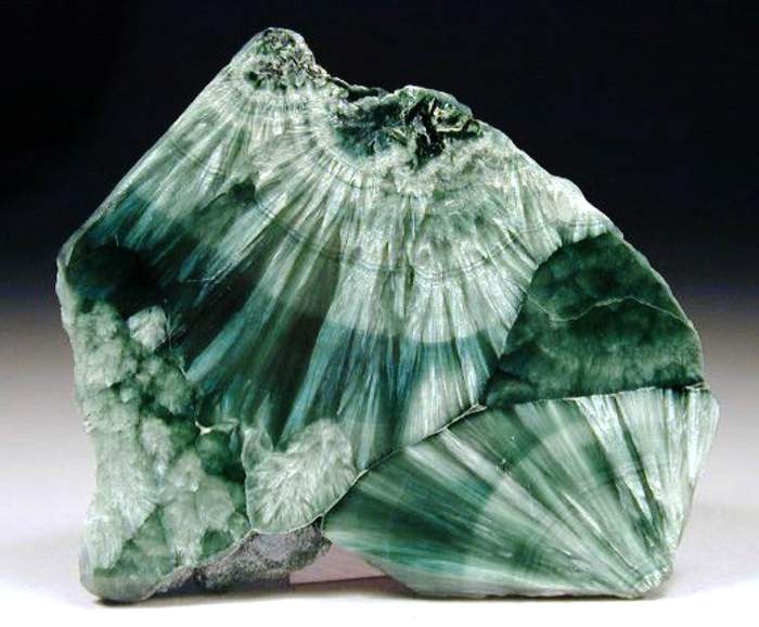 Healing Properties of Seraphinite